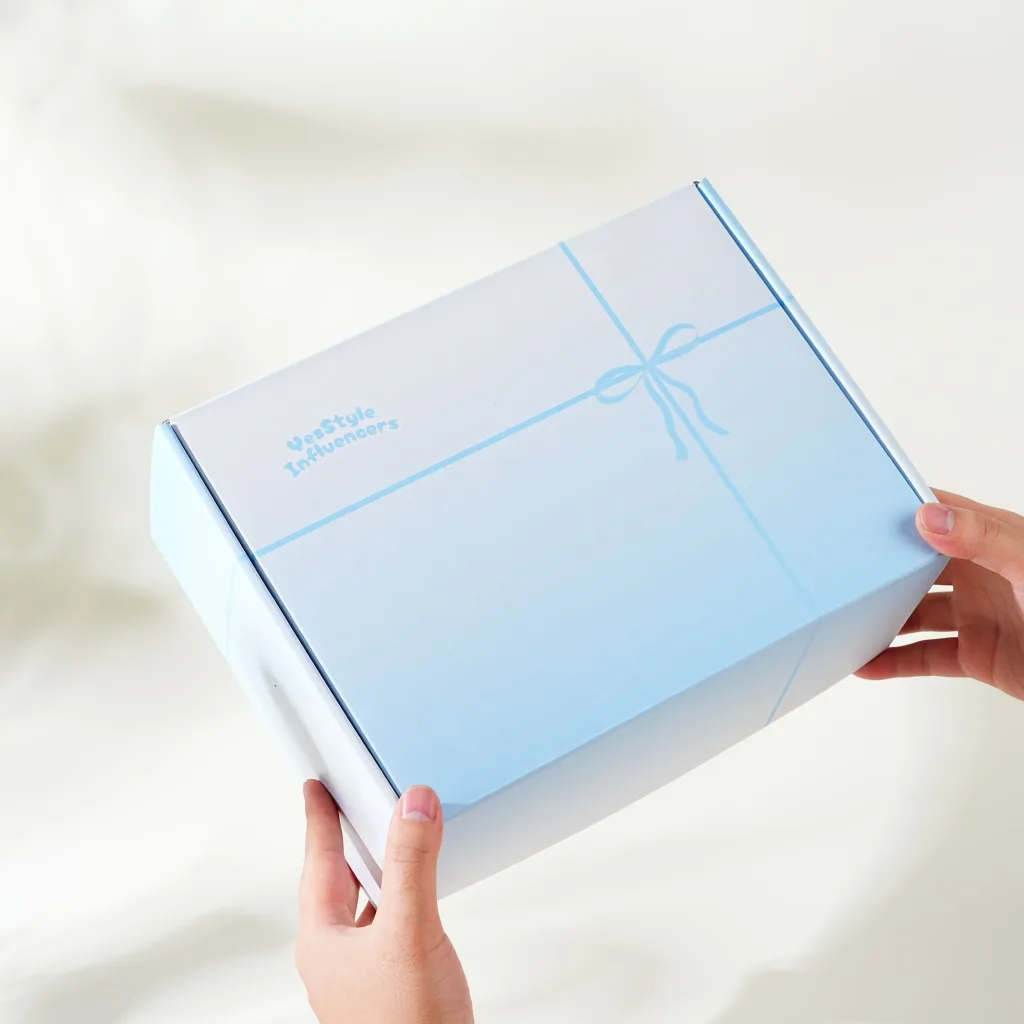 Gradient ribbon-print mailer