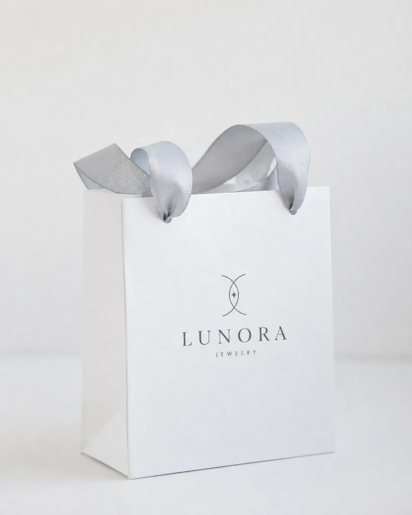 Jewellery white ribbon bag
